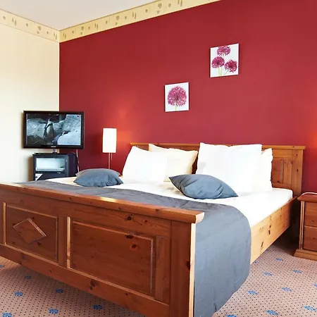 ホテル Berghof 3*