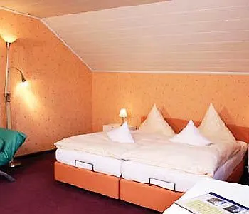 ホテル Berghof リムバッハ